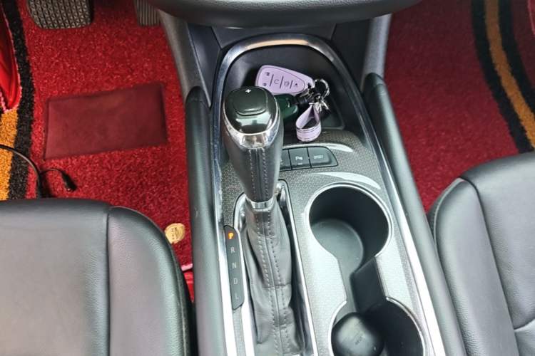 Used Chevrolet Malibu XL 2018 530T Automatic Ruiyi Edition Gear Lever