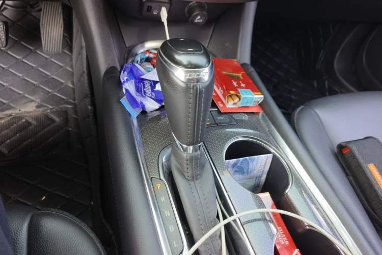 Used Chevrolet Malibu XL 2018 530T Dual-Clutch Ruiyao Edition Gear Lever