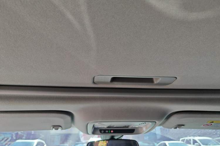 Used Chevrolet Malibu XL 2018 530T Automatic Ruiyi Edition Headliner