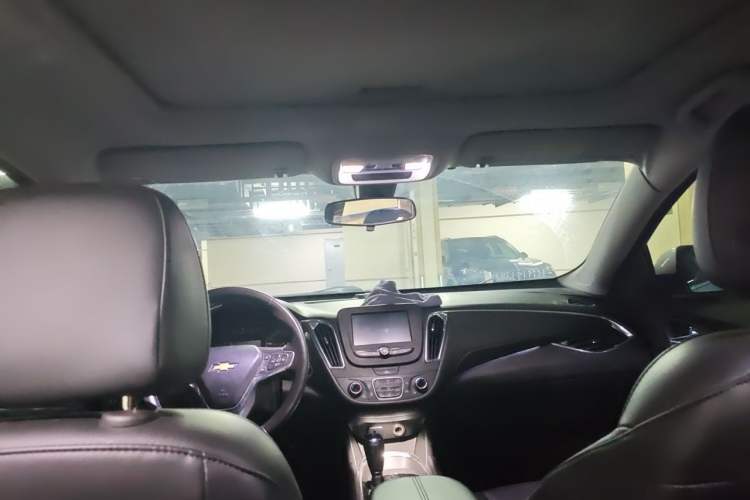 Used Chevrolet Malibu XL 2018 530T Automatic RuiChi Edition Headliner
