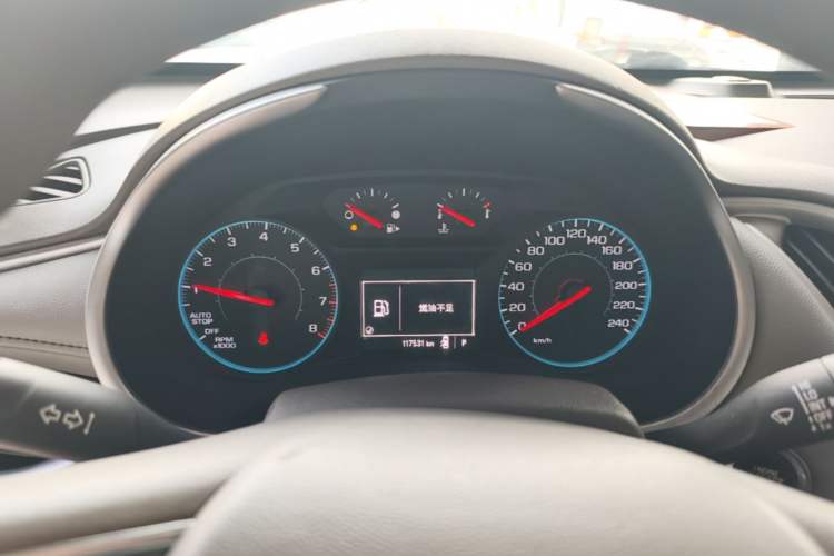 Used Chevrolet Malibu XL 2018 530T Automatic Luxury Edition Instrument Cluster