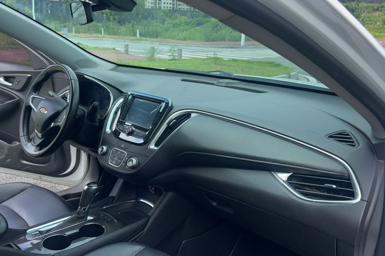 Used Chevrolet Malibu XL 2018 530T Automatic RuiChi Edition Interior 12