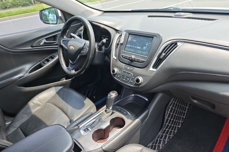 Used Chevrolet Malibu XL 2018 530T Automatic RuiChi Edition Interior 2