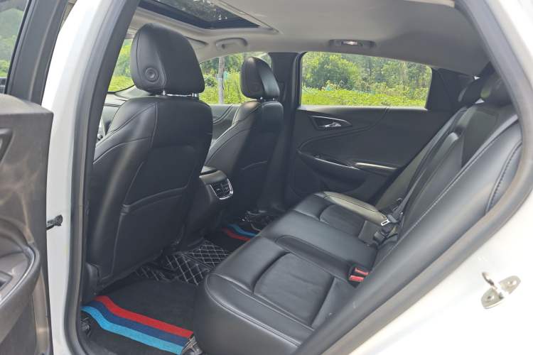 Used Chevrolet Malibu XL 2018 530T Automatic RuiChi Edition Interior 4