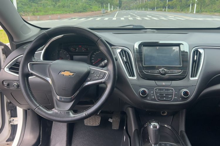 Used Chevrolet Malibu XL 2018 530T Automatic RuiChi Edition Interior 6