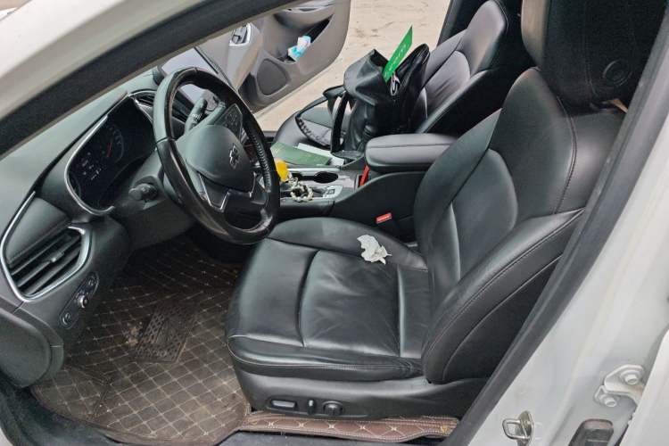 Used Chevrolet Malibu XL 2018 530T Automatic RuiChi Edition Left Front Seat