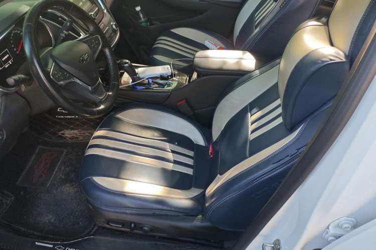Used Chevrolet Malibu XL 2018 530T Automatic RuiChi Edition Left Front Seat