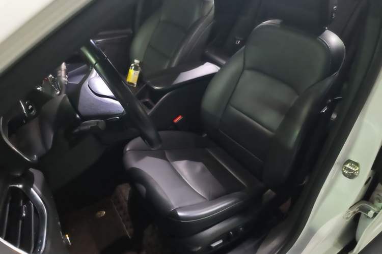 Used Chevrolet Malibu XL 2018 530T Automatic RuiChi Edition Left Front Seat