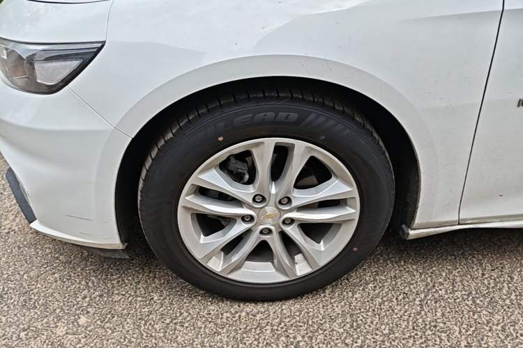 Used Chevrolet Malibu XL 2018 530T Automatic Ruiyi Edition Left Front Wheel Hub