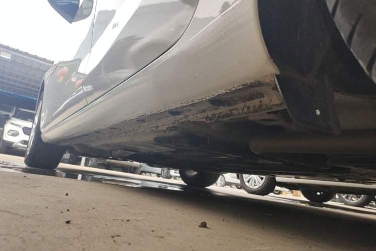 Used Chevrolet Malibu XL 2018 530T Automatic RuiChi Edition Left Side Sill