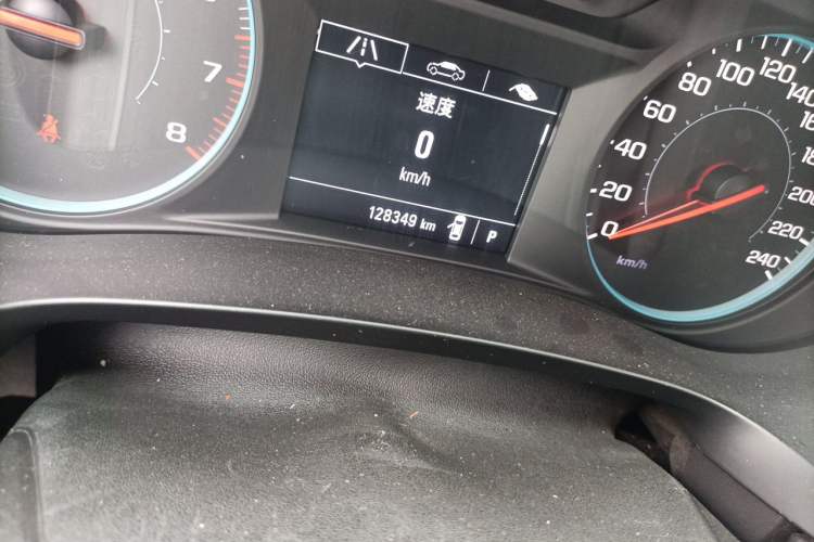 Used Chevrolet Malibu XL 2018 530T Automatic RuiChi Edition Odometer Close Up