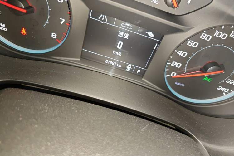 Used Chevrolet Malibu XL 2018 530T Automatic RuiChi Edition Odometer Close Up