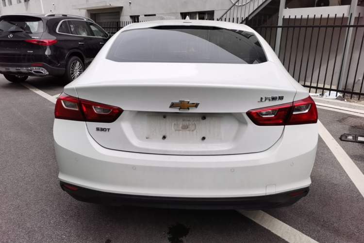 Used Chevrolet Malibu XL 2018 530T Automatic Luxury Edition Rear