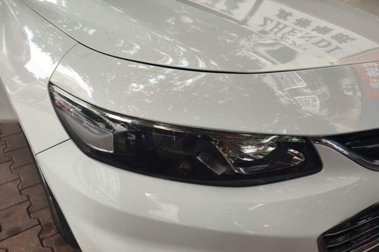 Used Chevrolet Malibu XL 2018 530T Automatic RuiChi Edition Right Front Headlight