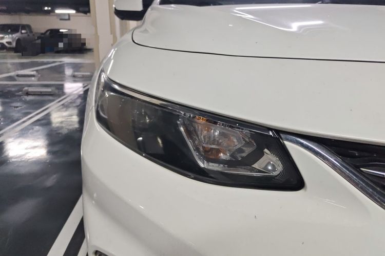 Used Chevrolet Malibu XL 2018 530T Automatic RuiChi Edition Right Front Headlight