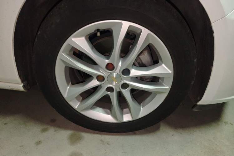 Used Chevrolet Malibu XL 2018 530T Automatic Ruiyi Edition Right Front Wheel Hub