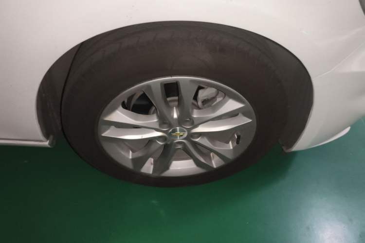 Used Chevrolet Malibu XL 2018 530T Automatic Ruiyi Edition Right Front Wheel Hub