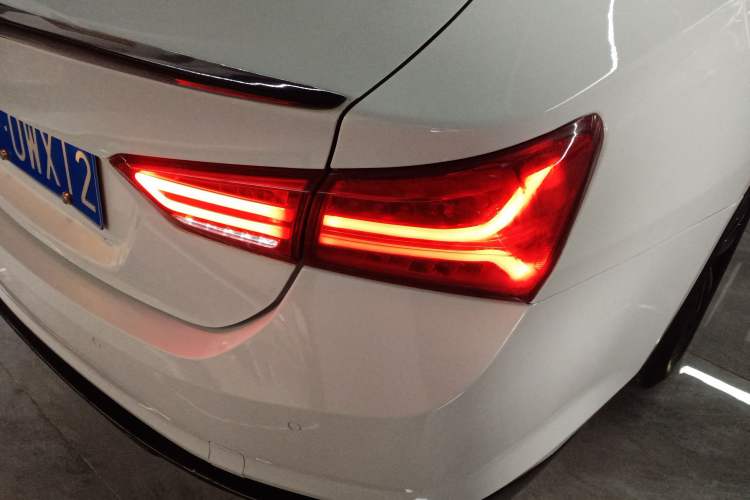 Used Chevrolet Malibu XL 2018 530T Automatic Ruiyi Edition Right Rear Taillight