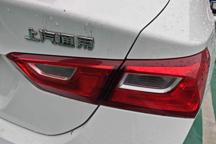 Used Chevrolet Malibu XL 2018 530T Automatic RuiChi Edition Right Rear Taillight
