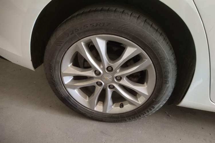 Used Chevrolet Malibu XL 2018 530T Automatic Ruiyi Edition Right Rear Wheel Hub