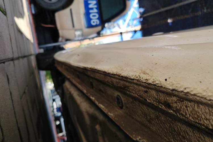 Used Chevrolet Malibu XL 2018 530T Automatic Luxury Edition Right Side Sill
