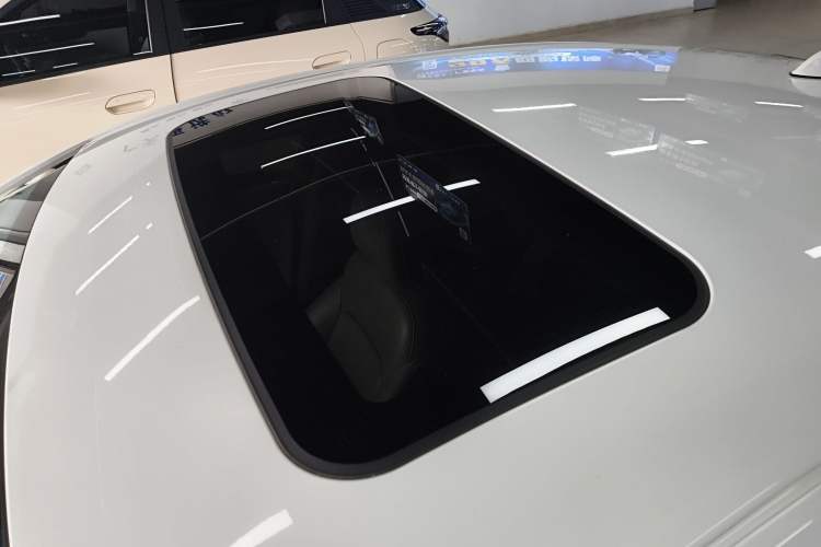 Used Chevrolet Malibu XL 2018 530T Automatic Luxury Edition Roof