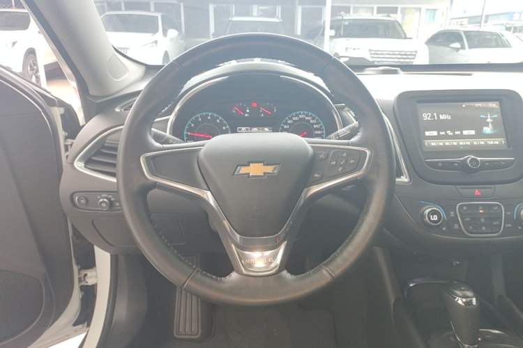 Used Chevrolet Malibu XL 2018 530T Automatic RuiChi Edition Steering Wheel