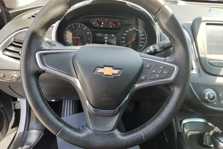 Used Chevrolet Malibu XL 2018 530T Automatic RuiChi Edition Steering Wheel