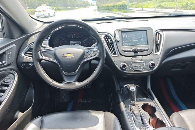 Used Chevrolet Malibu XL 2018 530T Automatic RuiChi Edition Steering Wheel