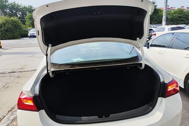Used Chevrolet Malibu XL 2018 530T Automatic Ruiyi Edition Trunk