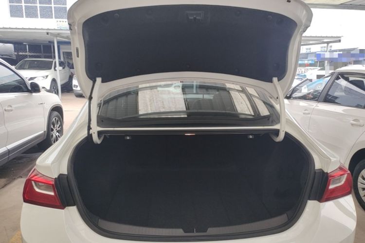 Used Chevrolet Malibu XL 2018 530T Automatic RuiChi Edition Trunk