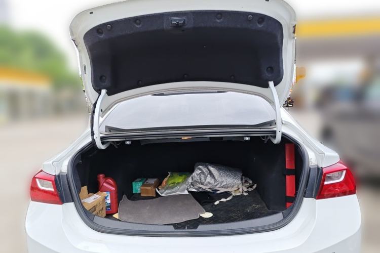 Used Chevrolet Malibu XL 2018 530T Automatic Luxury Edition Trunk