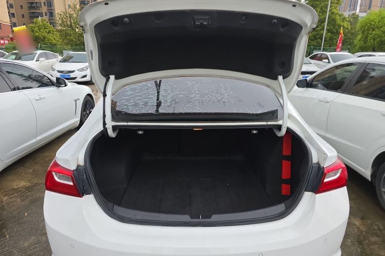 Used Chevrolet Malibu XL 2018 530T Automatic RuiChi Edition Trunk