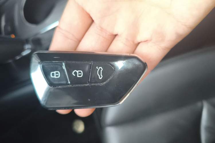 Used Chevrolet Malibu XL 2018 530T Automatic RuiChi Edition Vehicle Key