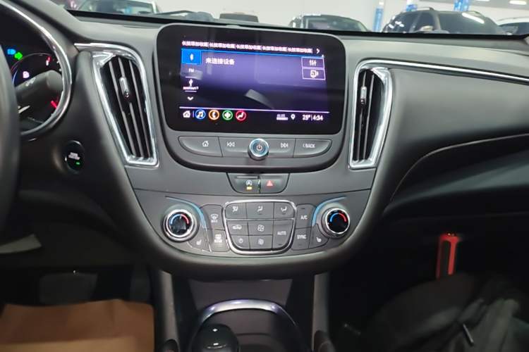 Used Chevrolet Malibu XL 2019 Redline 550T Automatic RuiLian Edition Audio And AC Panel