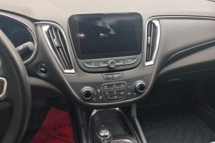Used Chevrolet Malibu XL 2019 535T CVT Active Version Audio And AC Panel