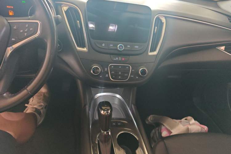 Used Chevrolet Malibu XL 2019 Redline 550T Automatic RuiLian Edition Audio And AC Panel