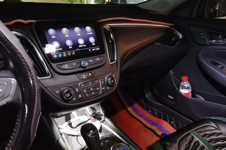 Used Chevrolet Malibu XL 2019 Redline 550T Automatic Smart Edition Audio And AC Panel