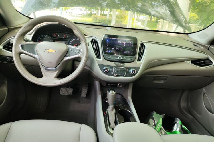 Used Chevrolet Malibu XL 2019 535T CVT Rui Xing Edition Center Console