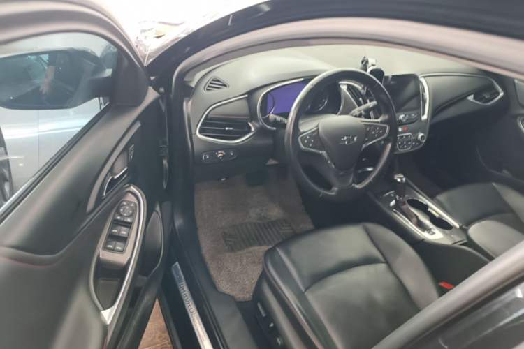 Used Chevrolet Malibu XL 2019 Redline 550T Automatic RuiLian Edition Driver Seat