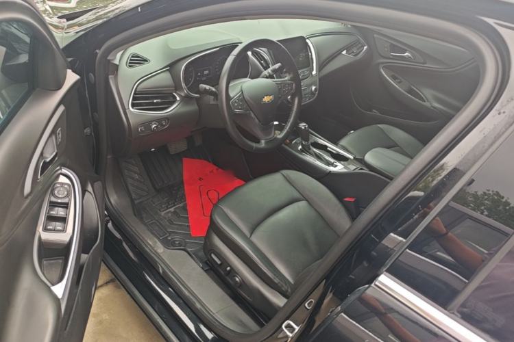 Used Chevrolet Malibu XL 2019 535T CVT Active Version Driver Seat