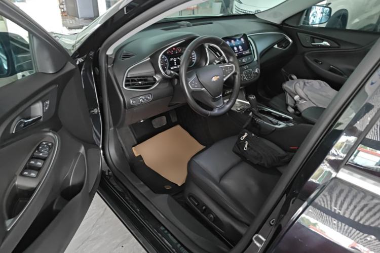 Used Chevrolet Malibu XL 2019 535T CVT Active Version Driver Seat