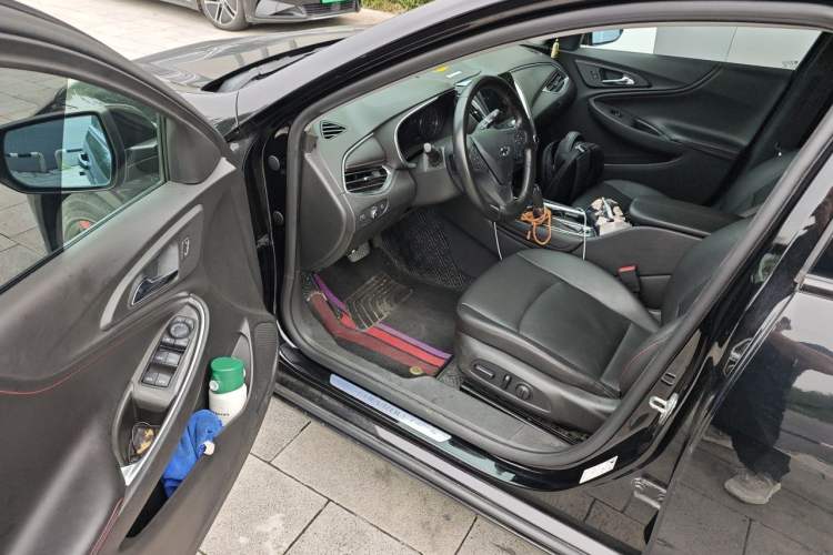 Used Chevrolet Malibu XL 2019 Redline 550T Automatic RuiLian Edition Driver Seat