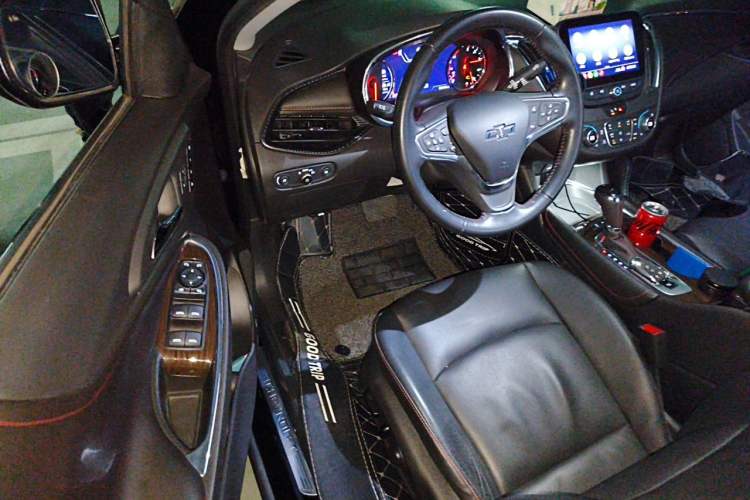 Used Chevrolet Malibu XL 2019 Redline 550T Automatic Smart Edition Driver Seat