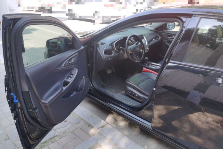 Used Chevrolet Malibu XL 2019 Redline 550T Automatic Sport Edition Driver Seat