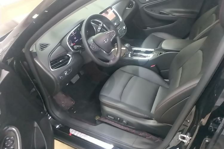 Used Chevrolet Malibu XL 2019 Redline 550T Automatic RuiLian Edition Driver Seat
