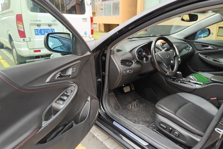 Used Chevrolet Malibu XL 2019 Redline 550T Automatic RuiLian Edition Driver Seat