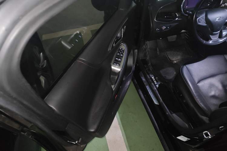 Used Chevrolet Malibu XL 2019 Redline 550T Automatic RuiLian Edition Driver Seat
