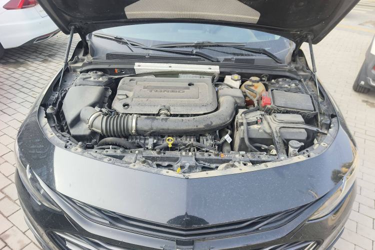 Used Chevrolet Malibu XL 2019 Redline 550T Automatic Sport Edition Engine Bay