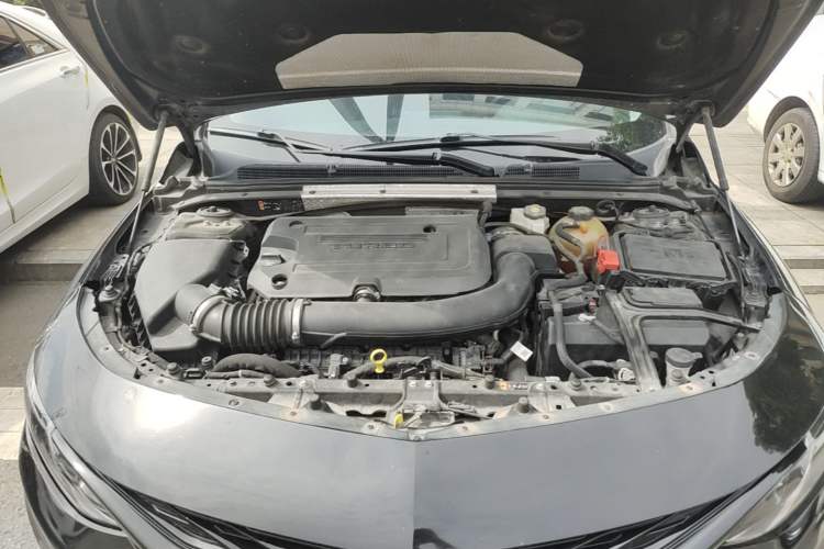 Used Chevrolet Malibu XL 2019 Redline 550T Automatic Sport Edition Engine Bay